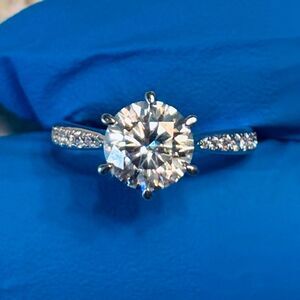 Moissanite Diamond Ring Gold